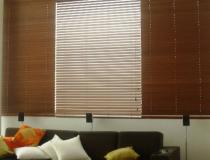 Persiana Horizontal de Madeira Natural 50mm